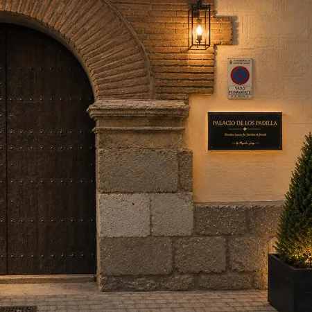 Palacio De Padilla Luxury And Villa Alhama de Aragón