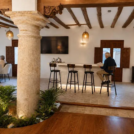 Palacio De Padilla Luxury And فيلة ألاما ذي أراغون